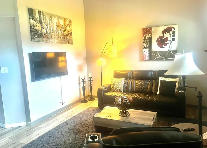 Beautifully Furnished One Bedroom Loft Located In Chicago's South Suburb Of Alsip