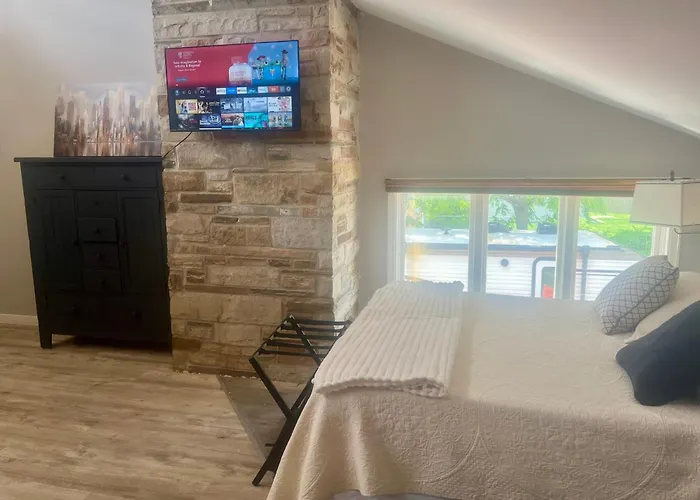 Appartement Beautifully Furnished One Bedroom Loft Located In Chicago's South Suburb Of